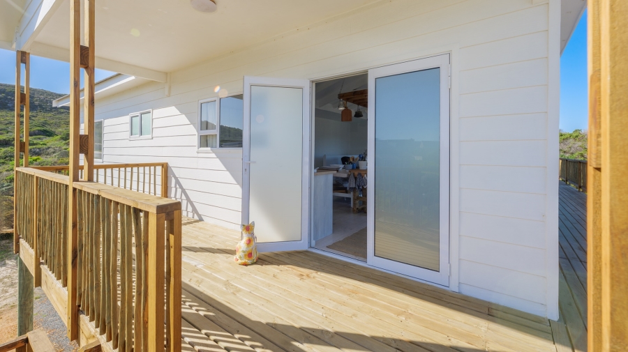 4 Bedroom Property for Sale in Suiderstrand Western Cape